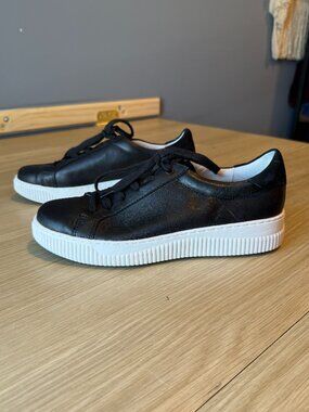 Sofft Leather Platform Sneakers 10